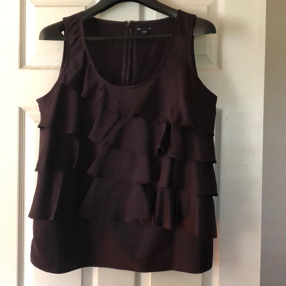 GAP Sleeveless Tiered Blouse